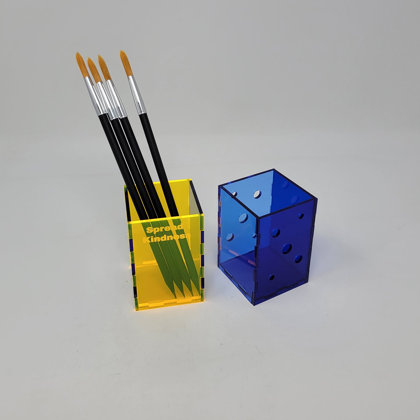 Pencil Holder "Spread Kindness"